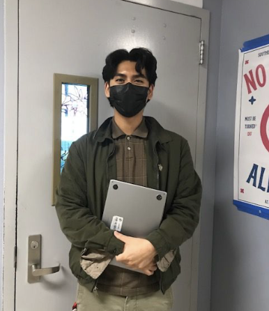ROBERT NEGRETE (DREAMS 8th teacher, he/him)
